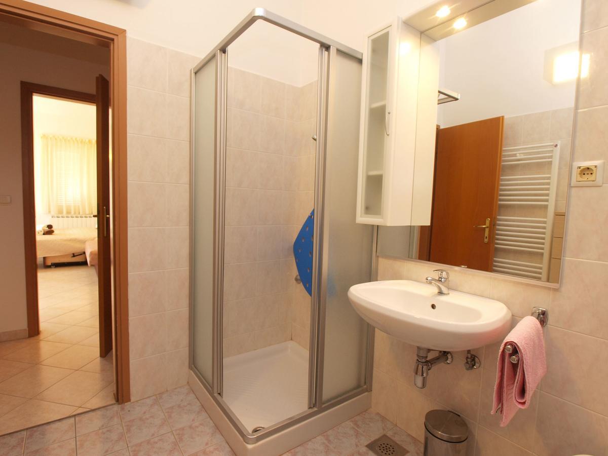 Apartments Iva 1534 PUY 외부 사진